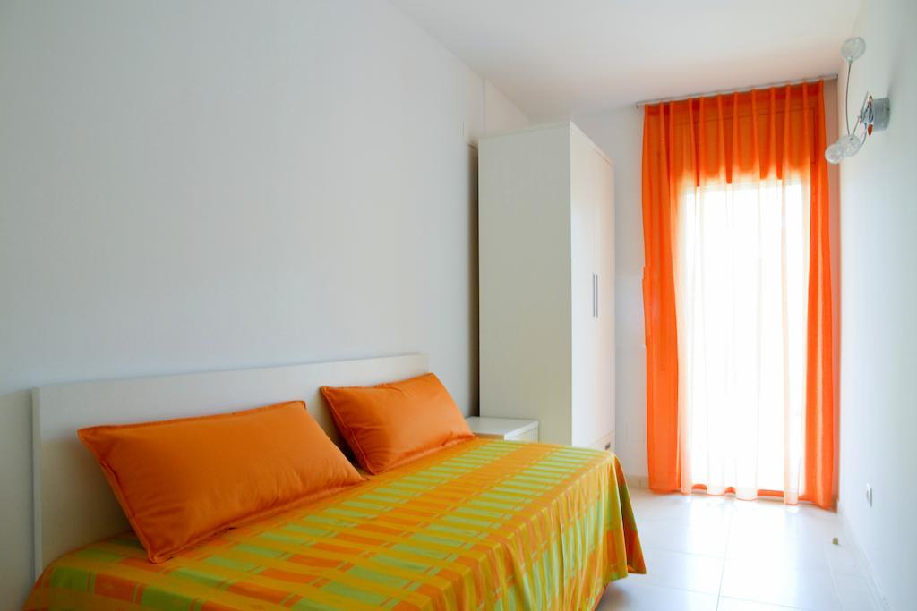 Rentalmar Paradise Families Only Con Parking * Salou